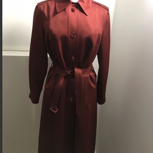 London Fog Trench Coat Cranberry Colored - L